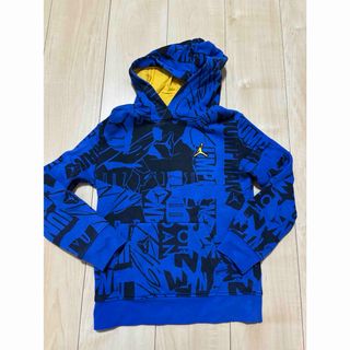 ジョーダン(Jordan Brand（NIKE）)のナイキ　ジョーダン　総柄パーカー青　118-122センチほど(Tシャツ/カットソー)