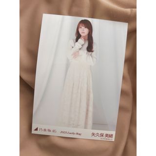 ノギザカフォーティーシックス(乃木坂46)の乃木坂46 矢久保美緒 生写真 カレンダー衣装2023(アイドルグッズ)