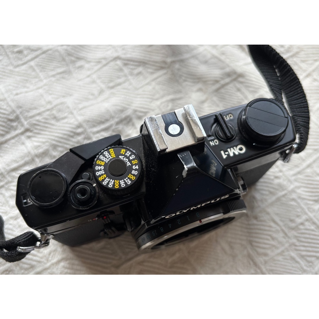OLYMPUS OM-1 一眼レフカメラ 35mmフィルム オリンパス OM 1 ビンテージ 35mm 一眼レフ フィルム カメラ