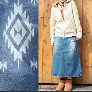 チチカカ(titicaca)のチチカカ☆ナバホデニムリメイク風スカート Lサイズ(ロングスカート)