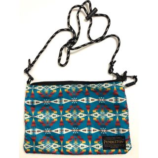 PENDLETON ペンドルトン A2507074 リバーシブルサコッシュ