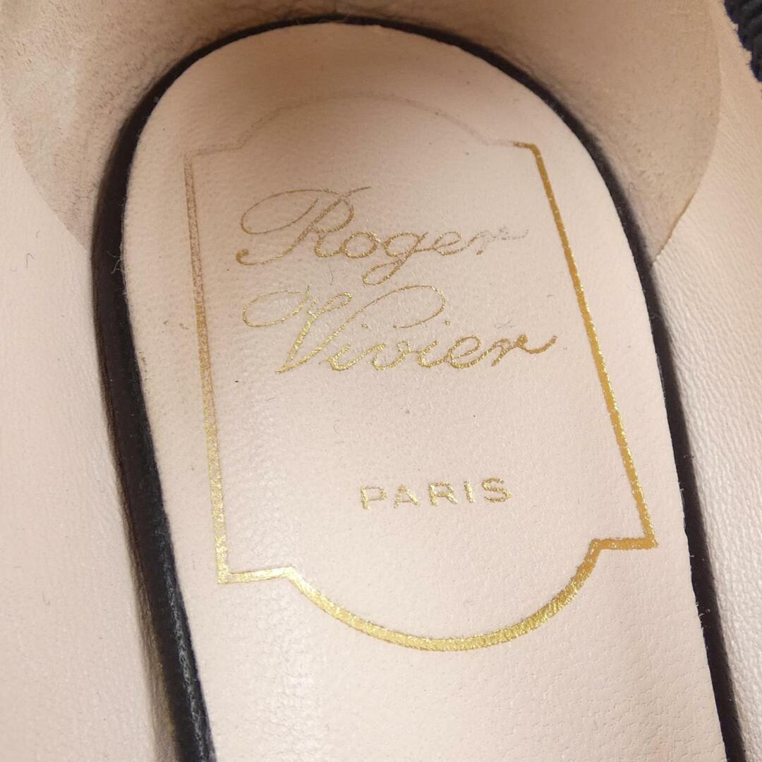 ROGER VIVIER - ロジェヴィヴィエ ROGER VIVIER フラット