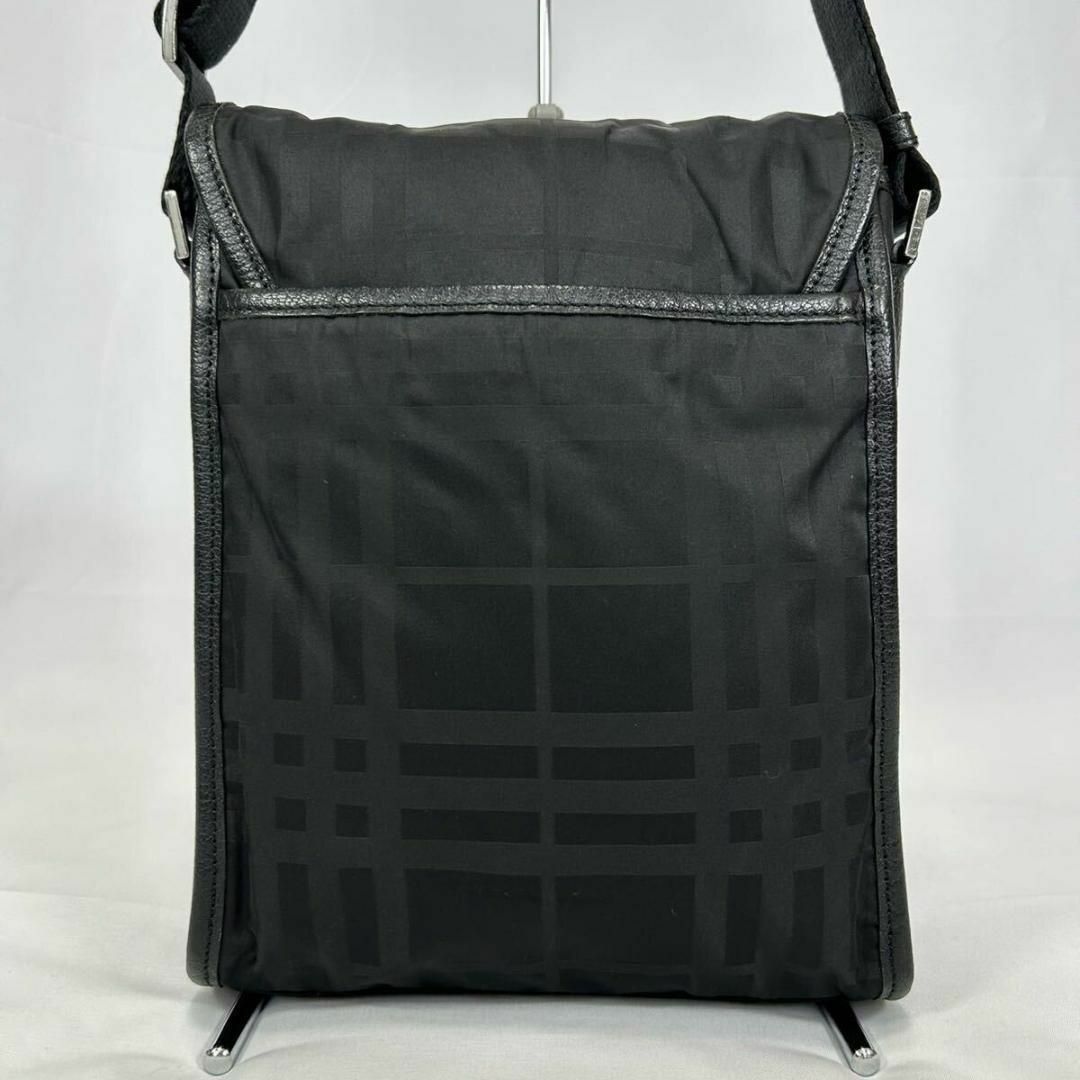BURBERRY BLACK LABEL メッセンジャーバッグ 黒 BURBERRY BLACK LABEL】品 メッセンジャーバッグ 黒 メンズ
