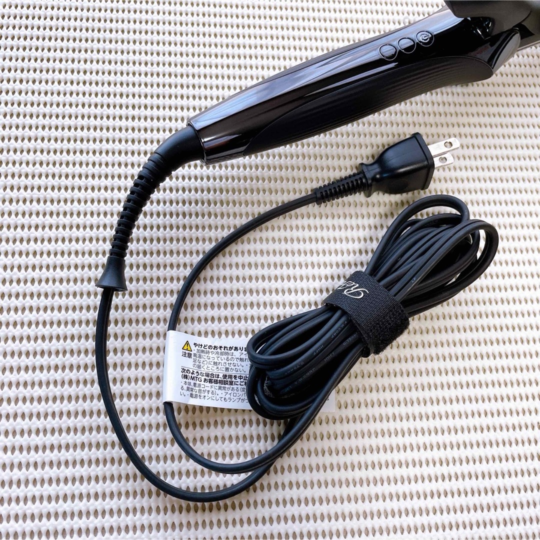 ReFa(リファ)の【匿名発送】リファカールアイロンプロ 26mm（RE-AU-03A) スマホ/家電/カメラの美容/健康(ヘアアイロン)の商品写真