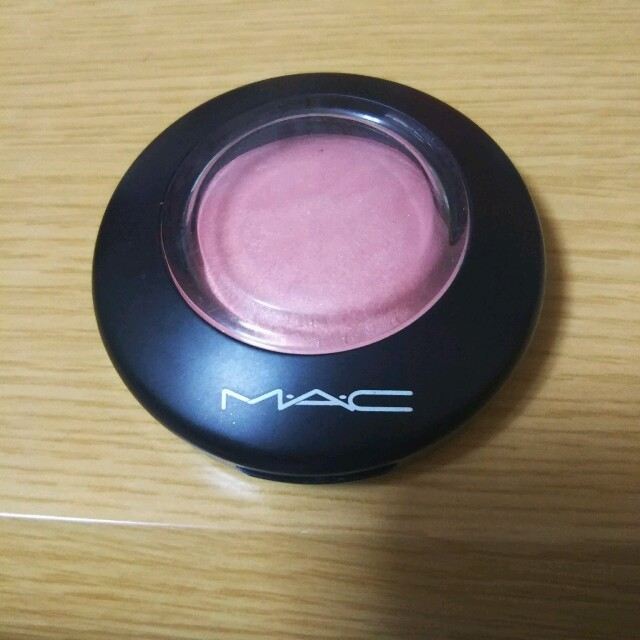 MAC(マック)のデインティ コスメ/美容のベースメイク/化粧品(チーク)の商品写真