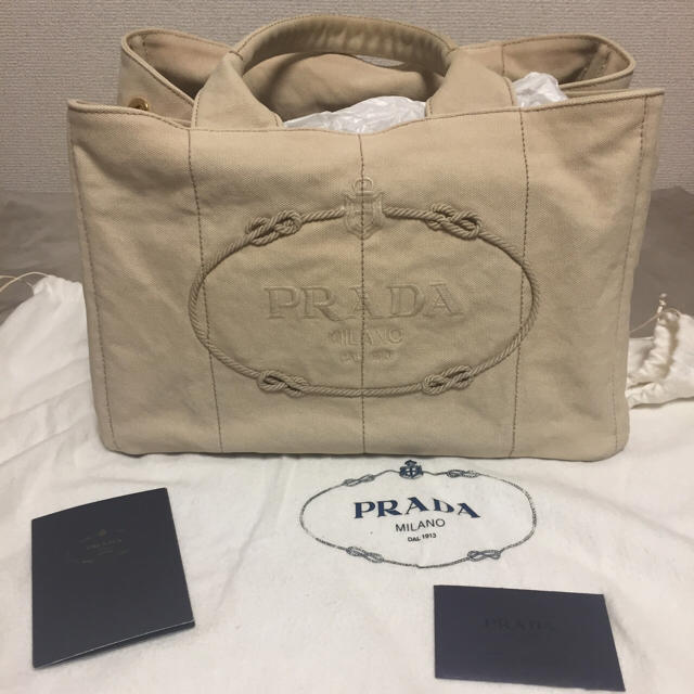 レディース♡PRADA  カナパトート♡