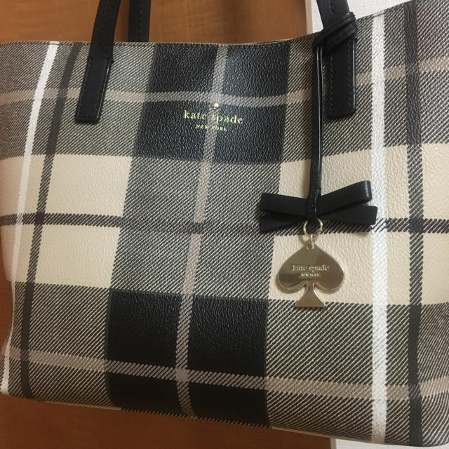 kate spade new york(ケイトスペードニューヨーク)のケイトスペード♡katespade♡チェック柄トートバッグ レディースのバッグ(トートバッグ)の商品写真