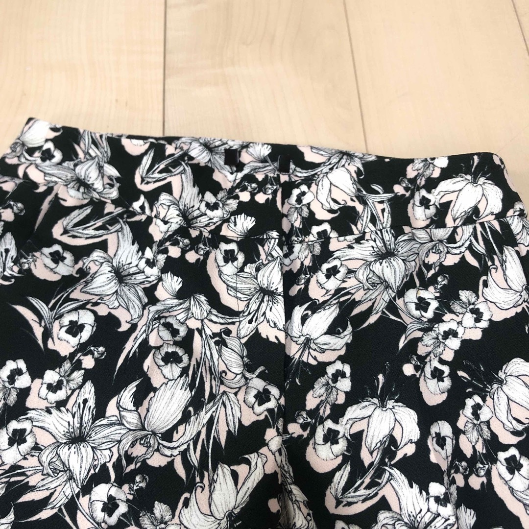 Max & Co.(マックスアンドコー)のMAX and Co マックスアンドコー　ボタニカル　パンツ　M 深めグリーン レディースのパンツ(カジュアルパンツ)の商品写真