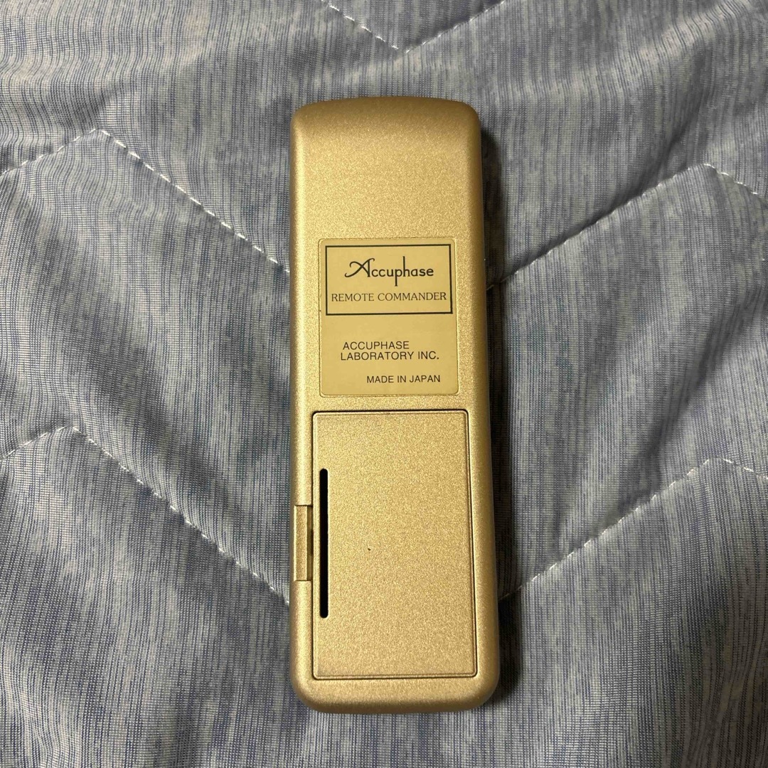 Accuphase アキュフェーズ RC-22 リモコン スマホ/家電/カメラのオーディオ機器(その他)の商品写真