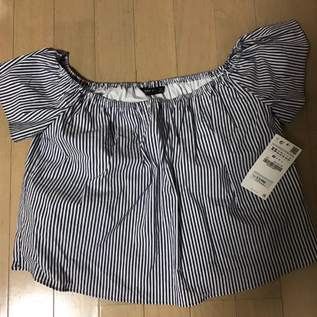 ZARA(ザラ)のzara ストライプ トップス レディースのトップス(シャツ/ブラウス(半袖/袖なし))の商品写真