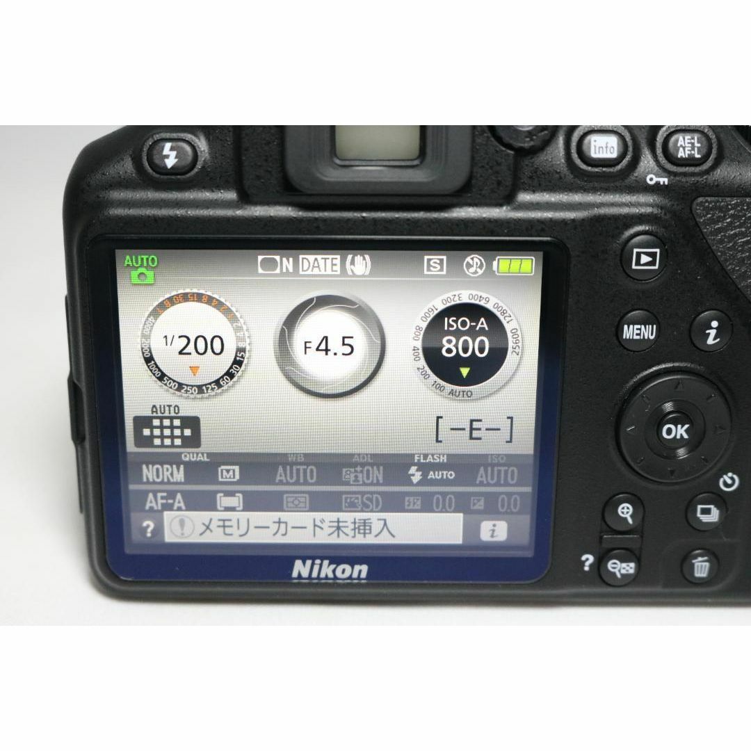 Nikon D3500 ⭐S回数258回 新品級⭐最新モデル 極上美品 一眼レフ Nikon D3500 ⭐S回数258回 新品級⭐最新モデル 極上美品 一眼