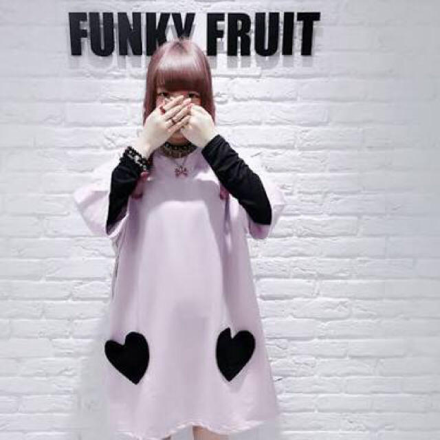 FUNKY FRUIT(ファンキーフルーツ)のFUNKY FRUIT ✳︎ ビッグTシャツ レディースのトップス(Tシャツ(半袖/袖なし))の商品写真