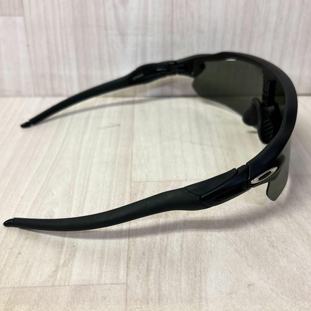 【美品】OAKLEY　オークリー　サングラス　OO9208 メンズのメンズ その他(その他)の商品写真
