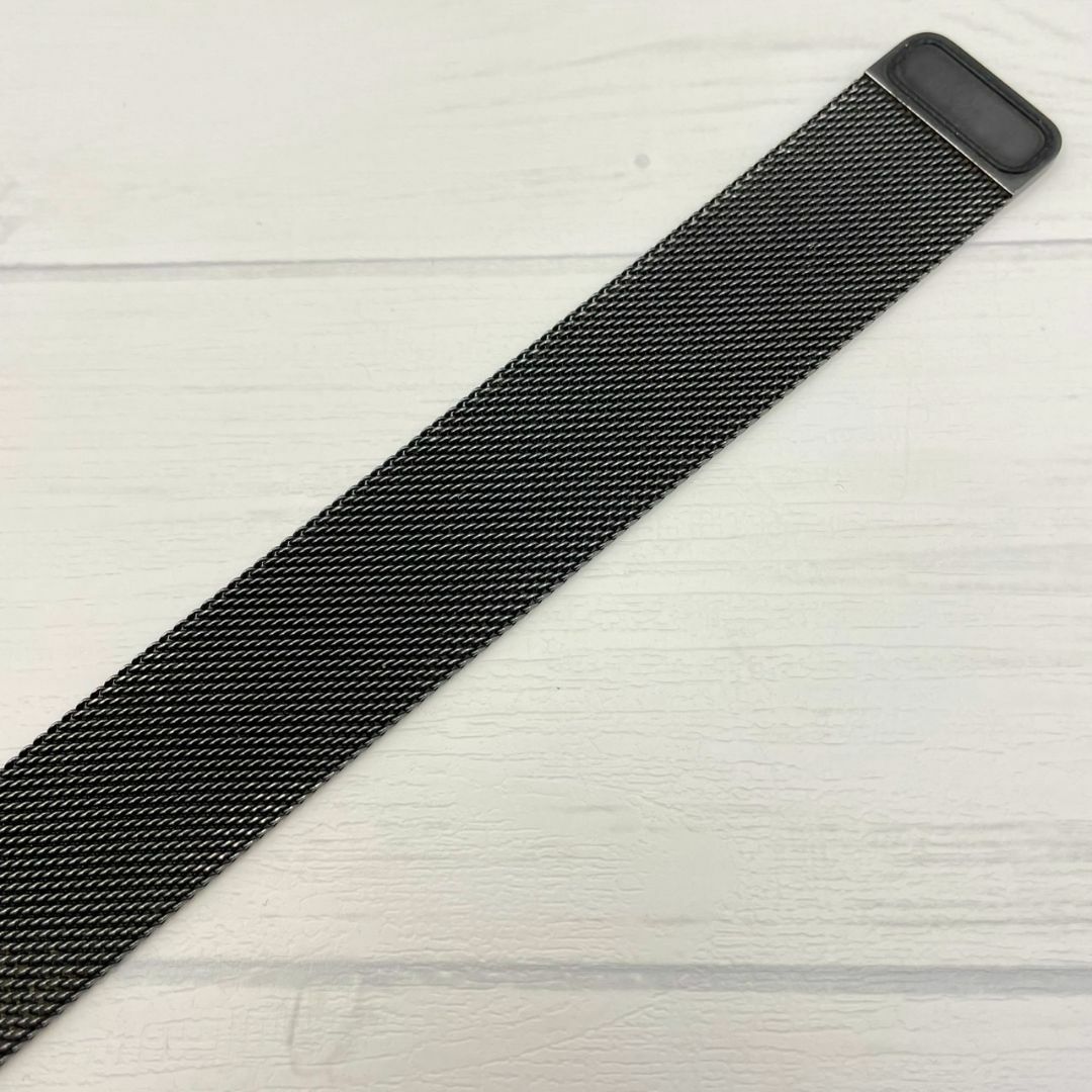Apple Watch(アップルウォッチ)の【純正美品】廃盤カラー スペースブラック 42mm表記 ミラネーゼループ メンズの時計(金属ベルト)の商品写真