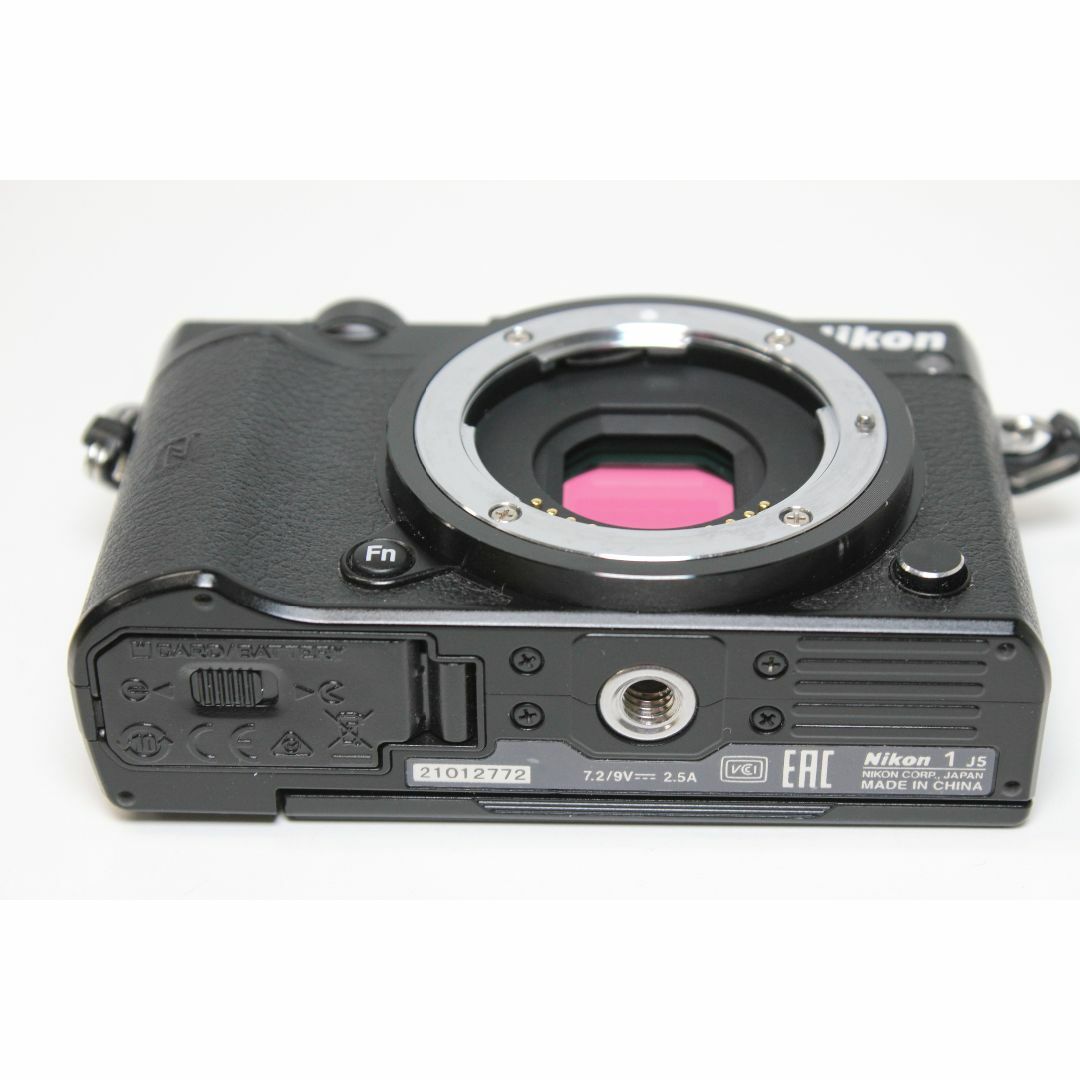 Nikon 1 j5ミラーレス一眼カメラ ジャンク品