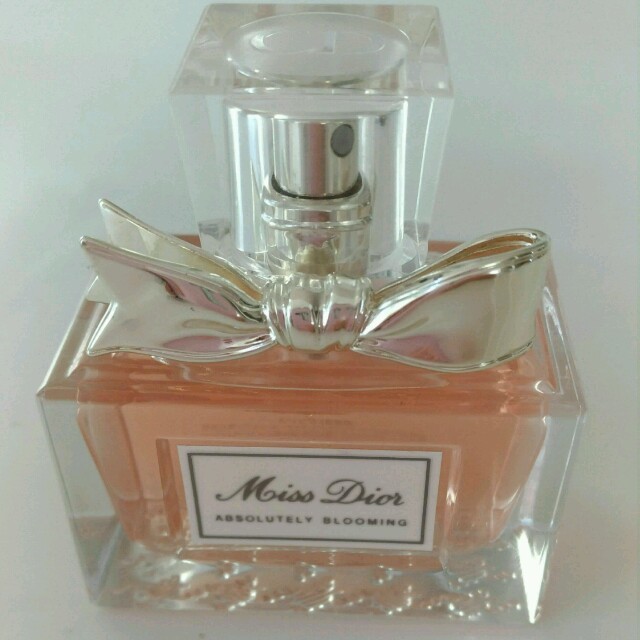 Dior(ディオール)のDior　Miss Dior ABSOLUTELY BLLOMING コスメ/美容の香水(香水(女性用))の商品写真