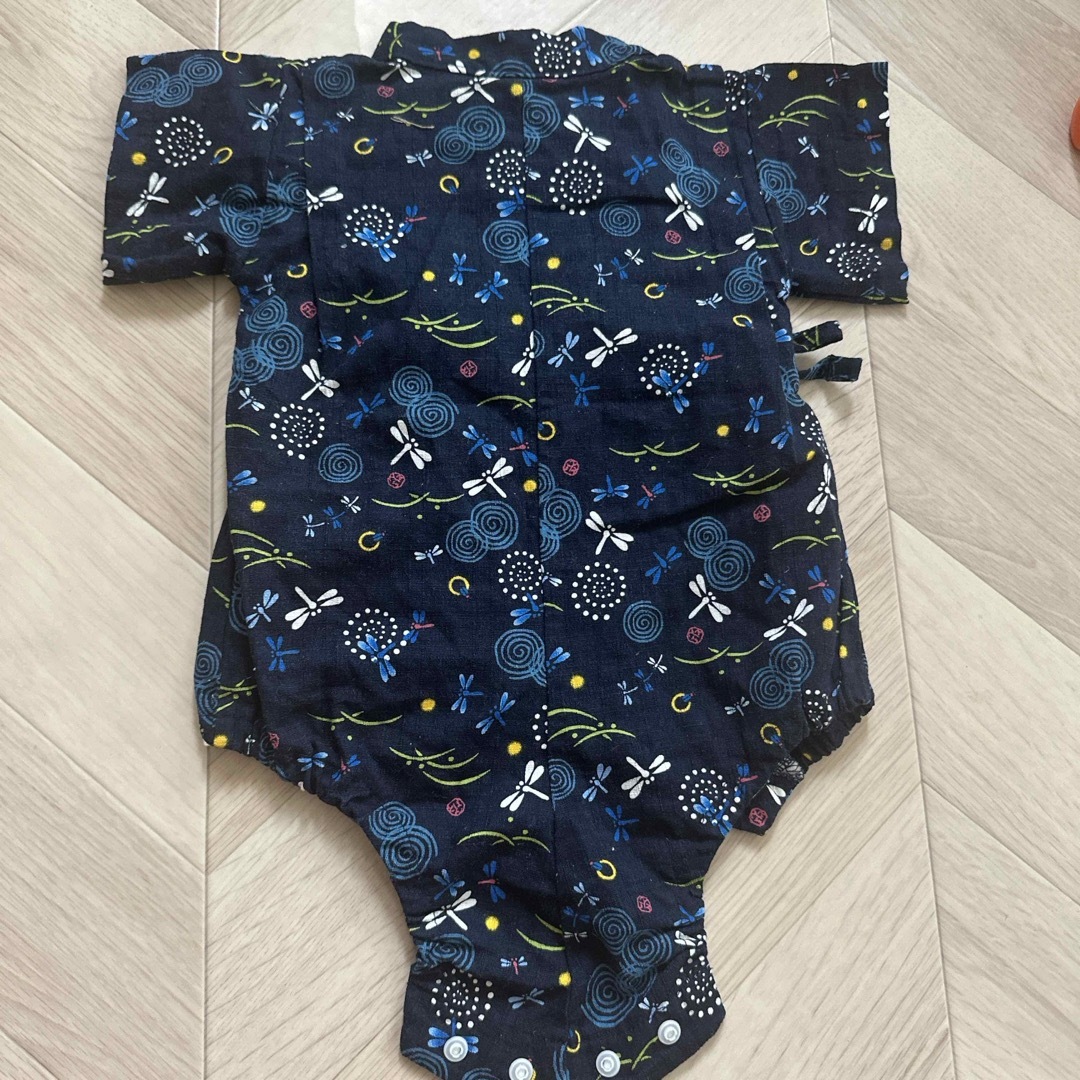 新品未使用・ベビー・キッズ 甚平 キッズ/ベビー/マタニティのベビー服(~85cm)(甚平/浴衣)の商品写真