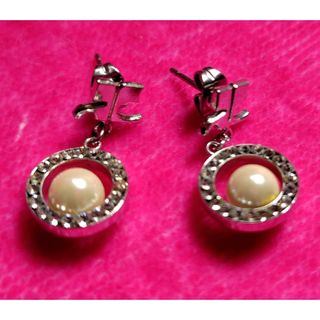 クレージュ(Courreges)のクレージュ　ピアス(ピアス)