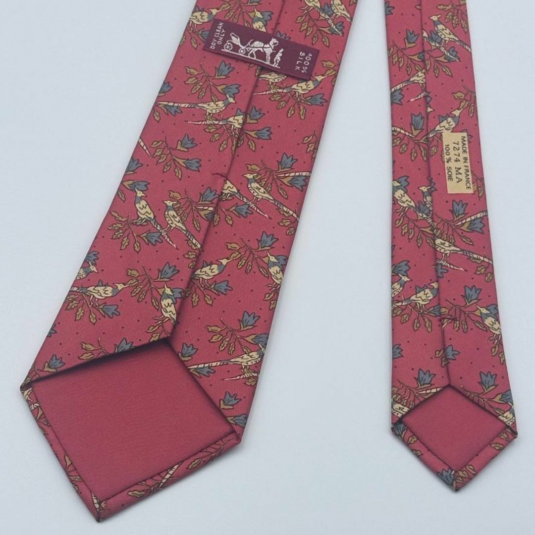HERMES - 極美品 HERMÈS ネクタイ 鳥 花柄 ピンク フランス製 箱