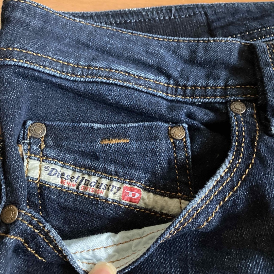 DIESEL(ディーゼル)のDiesel Industry ダークブルー デニム メンズのパンツ(デニム/ジーンズ)の商品写真