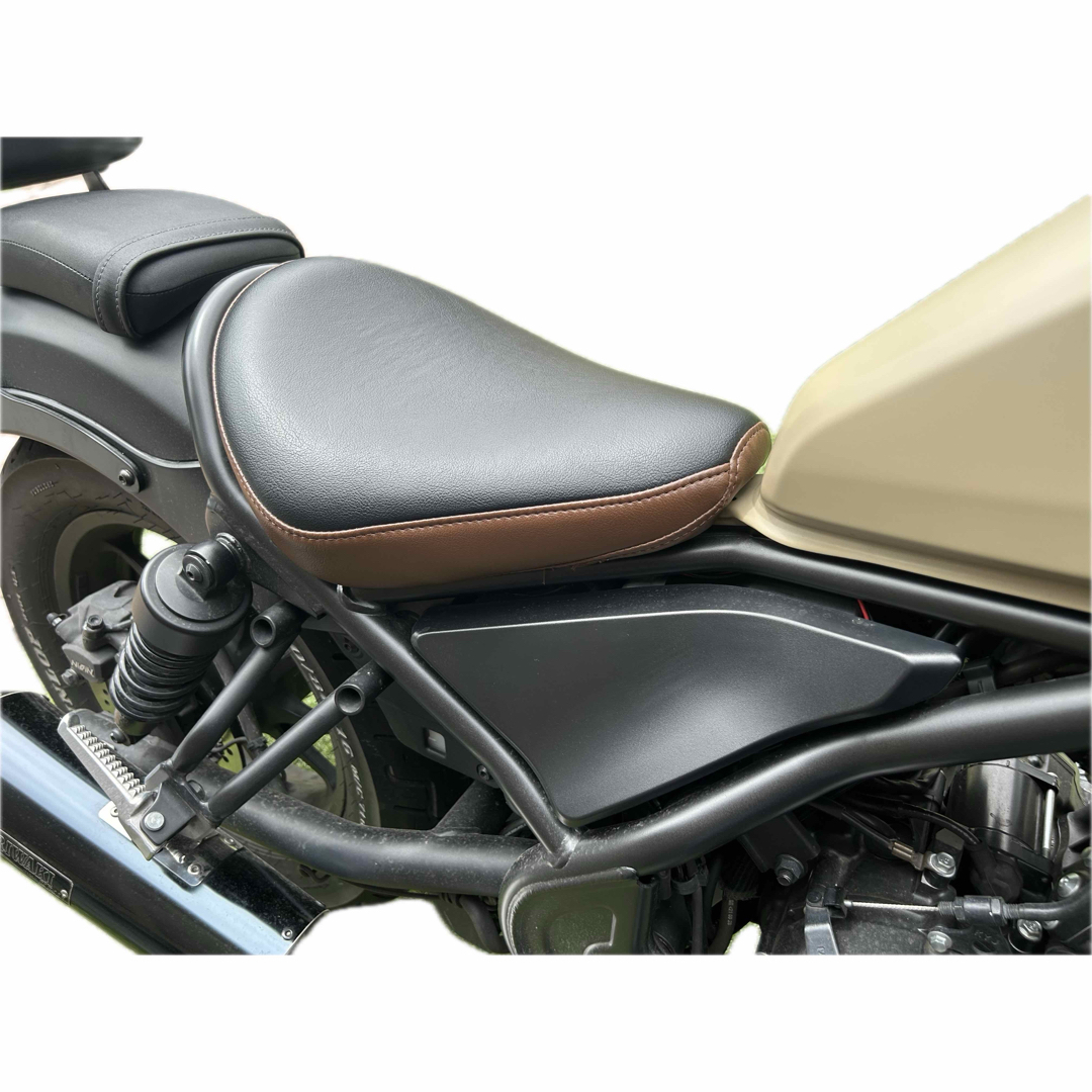 ホンダ(ホンダ)のレブル500 　レブル250　モリワキ　シートカバー 自動車/バイクのバイク(パーツ)の商品写真