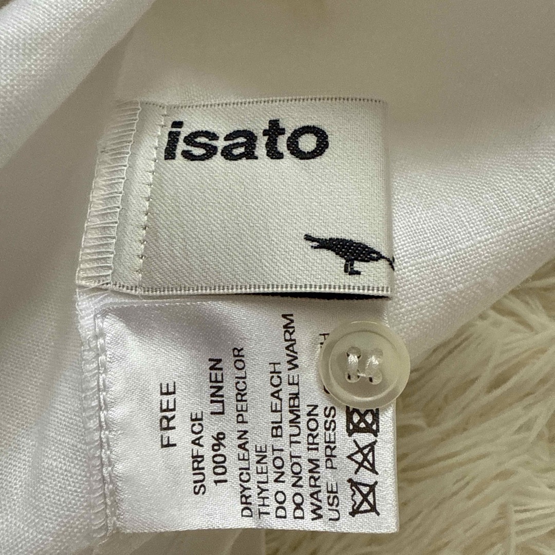 isato イサト　リネン100%シャツ　カットソートップス　ホワイト白　日本製 レディースのトップス(シャツ/ブラウス(半袖/袖なし))の商品写真