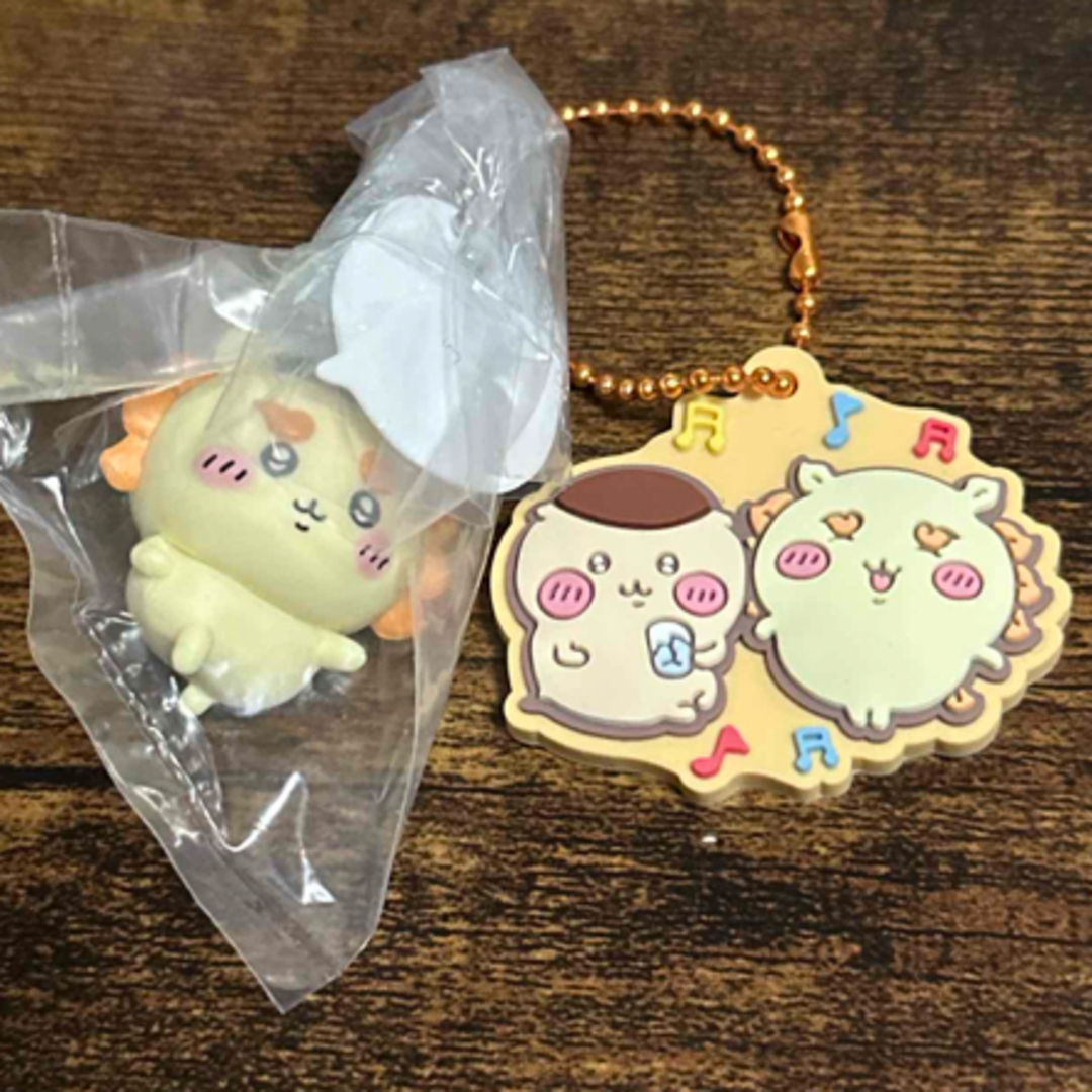 ちいかわ(チイカワ)のシーサー＆くりまんじゅうキーチェーン エンタメ/ホビーのおもちゃ/ぬいぐるみ(キャラクターグッズ)の商品写真
