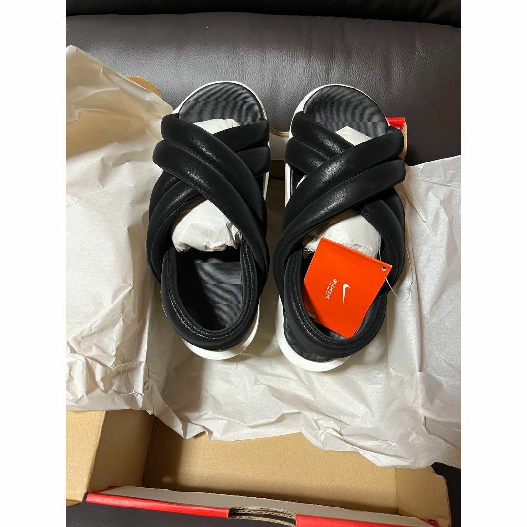 NIKE(ナイキ)の週末セール⚠️Nike Air Max  エアマックスアイラ 23cm 新品未使用 レディースの靴/シューズ(サンダル)の商品写真