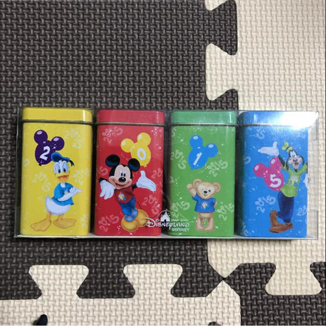 ディズニー お菓子 缶 エンタメ/ホビーのおもちゃ/ぬいぐるみ(キャラクターグッズ)の商品写真