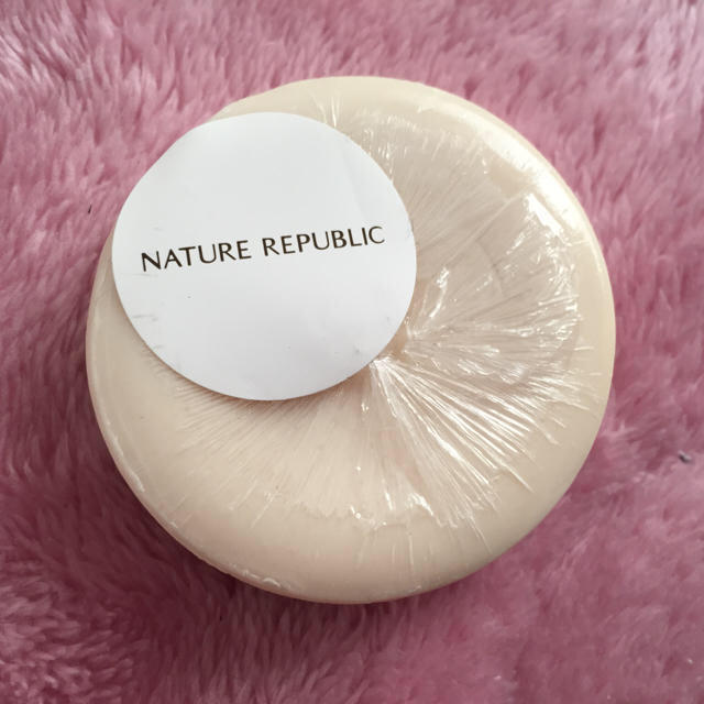 NATURE REPUBLIC(ネイチャーリパブリック)のぱーしー様専用 コスメ/美容のスキンケア/基礎化粧品(洗顔料)の商品写真