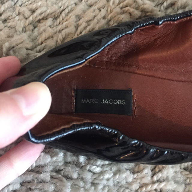 MARC JACOBS(マークジェイコブス)のマークジェイコブス フラットシューズ レディースの靴/シューズ(バレエシューズ)の商品写真