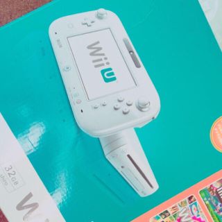 ニンテンドウ(任天堂)のりあ様専用(家庭用ゲーム機本体)