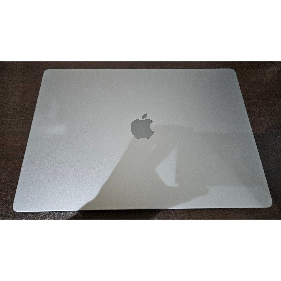 Mac (Apple)(マック)のmacbook pro 2021 16インチ　M1max/32gb/1tb スマホ/家電/カメラのPC/タブレット(ノートPC)の商品写真