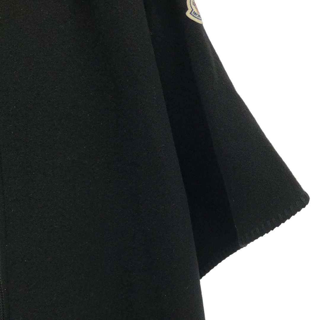 MONCLER(モンクレール)のMONCLER モンクレール ポンチョ ポンチョ レディースのジャケット/アウター(ポンチョ)の商品写真