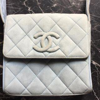 シャネル(CHANEL)のCHANEL  ショルダーバッグ(ショルダーバッグ)