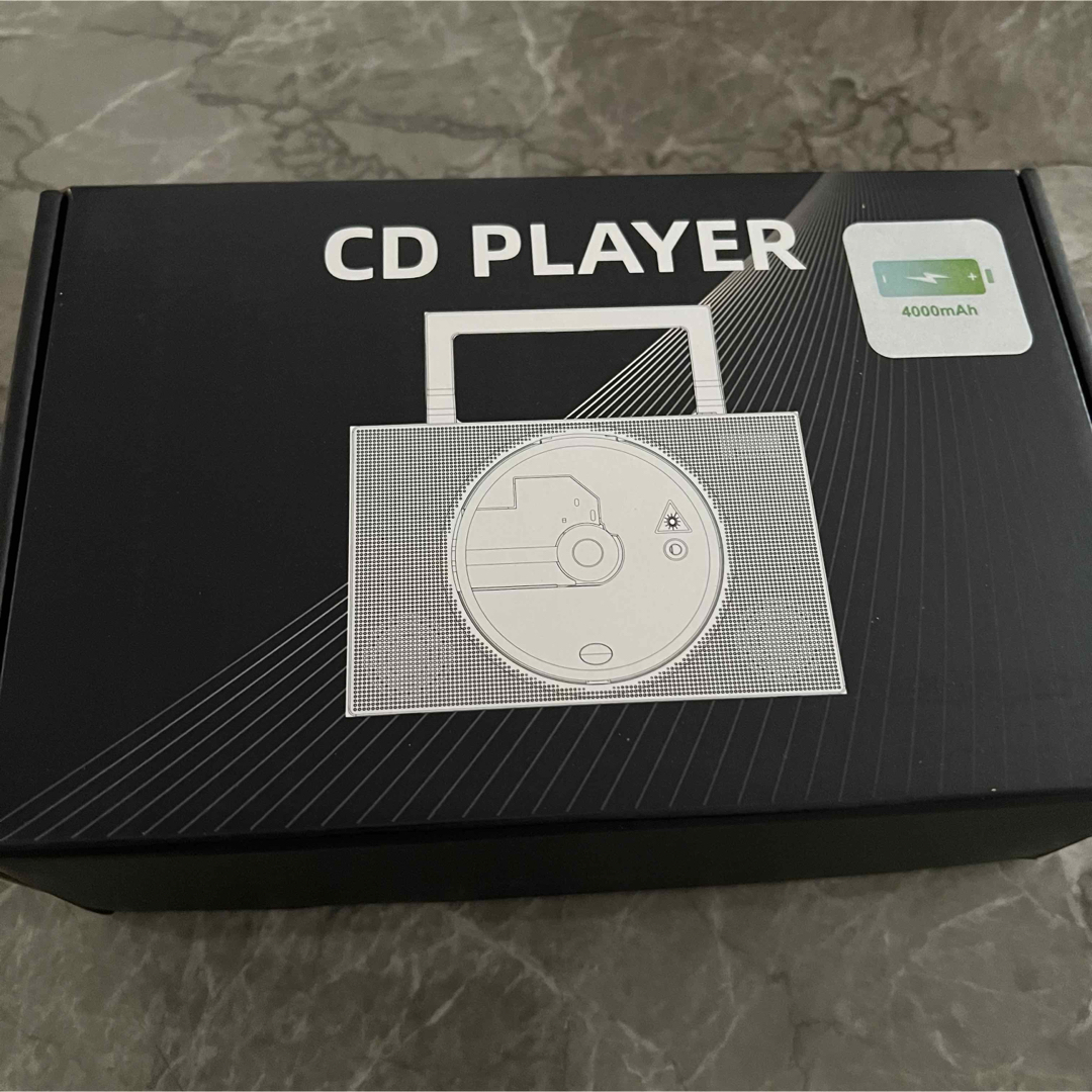 【新品】CDプレーヤーホワイト 卓上 送受信対応 スピーカーポータブル スマホ/家電/カメラのオーディオ機器(ポータブルプレーヤー)の商品写真