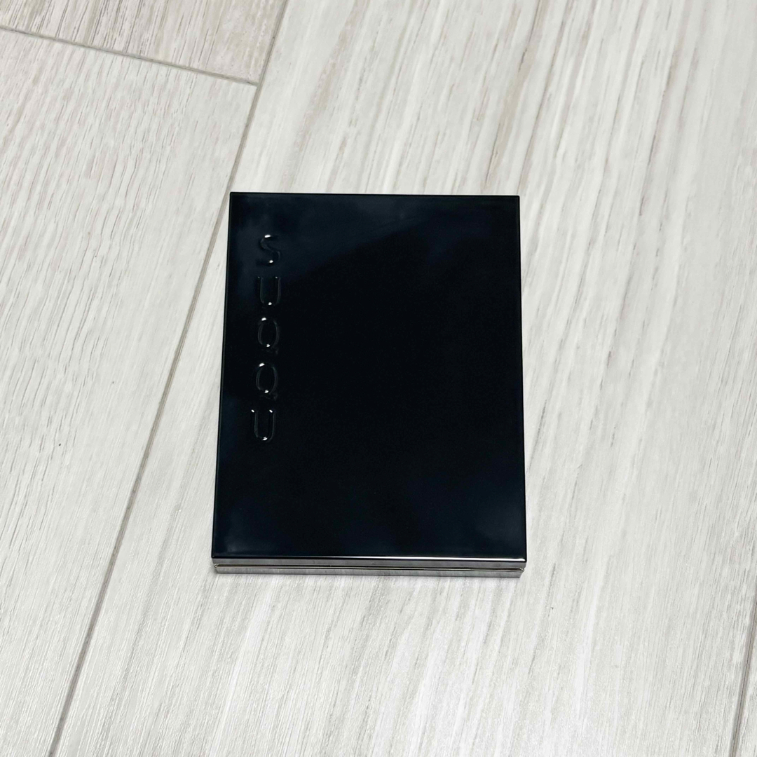 スック　シグニチャーカラーアイズ　145　新品未使用 SUQQU - 【ほぼ未使用品】SUQQU シグニチャーカラーアイズ145