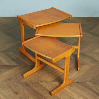 ルーマニア製 ヴィンテージ ネストテーブル 東欧 ルーマニア チーク ローテーブル 3連 センターテーブル 北欧 スタイル 木製 サイドテーブル #82199(ローテーブル)