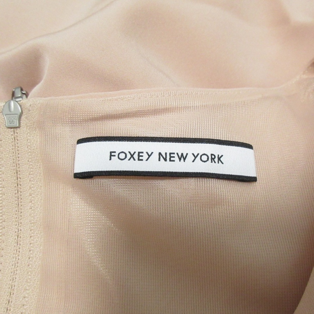【美品】FOXEY NEW YORK 膝丈ワンピース フレア ベージュ 40 FOXEY NEW YORK - 美品 FOXEY NEW YORK フォクシーニューヨーク