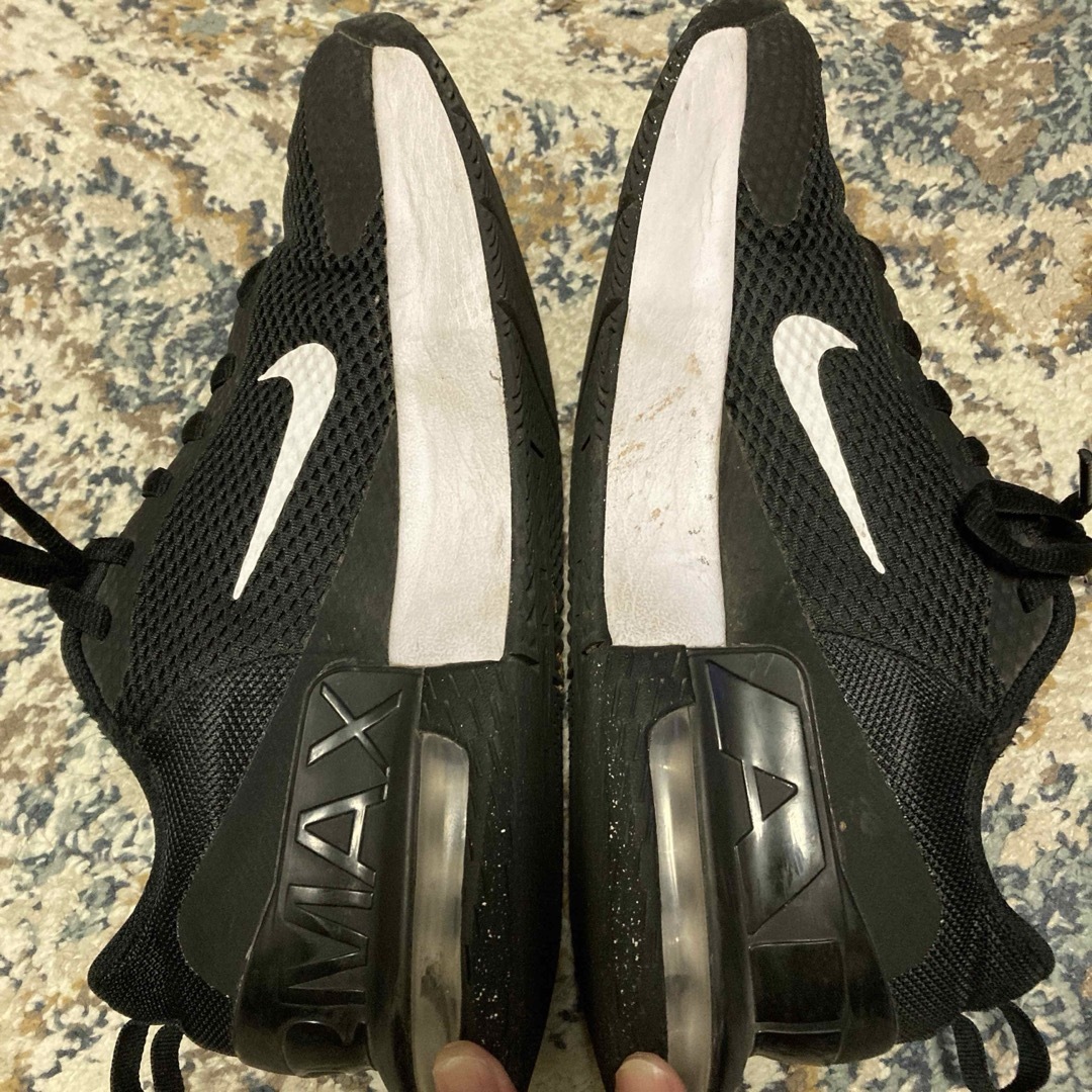 NIKE(ナイキ)のナイキ AIR MAX エアマックス アルファ トレーナー6 ブラック 27cm メンズの靴/シューズ(スニーカー)の商品写真
