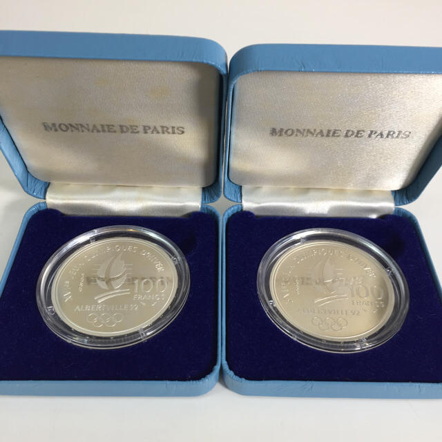 アルベールビル オリンピック 記念 100フラン プルーフ 銀貨 2枚セット エンタメ/ホビーの美術品/アンティーク(貨幣)の商品写真