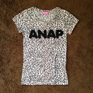 アナップ(ANAP)のANAPヒョウ柄ロゴＴ(Tシャツ(半袖/袖なし))