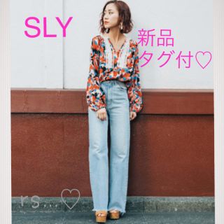 スライ(SLY)の最終値下げ！新品タグ付❤️今季 SLY NOEL HR BAGGY PT(デニム/ジーンズ)