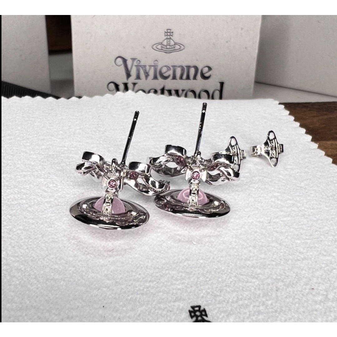 Vivienne Westwood ヴィヴィアンウエストウッド ピアス