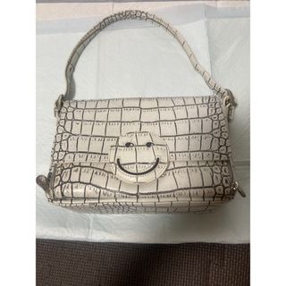 ショルダーバッグ