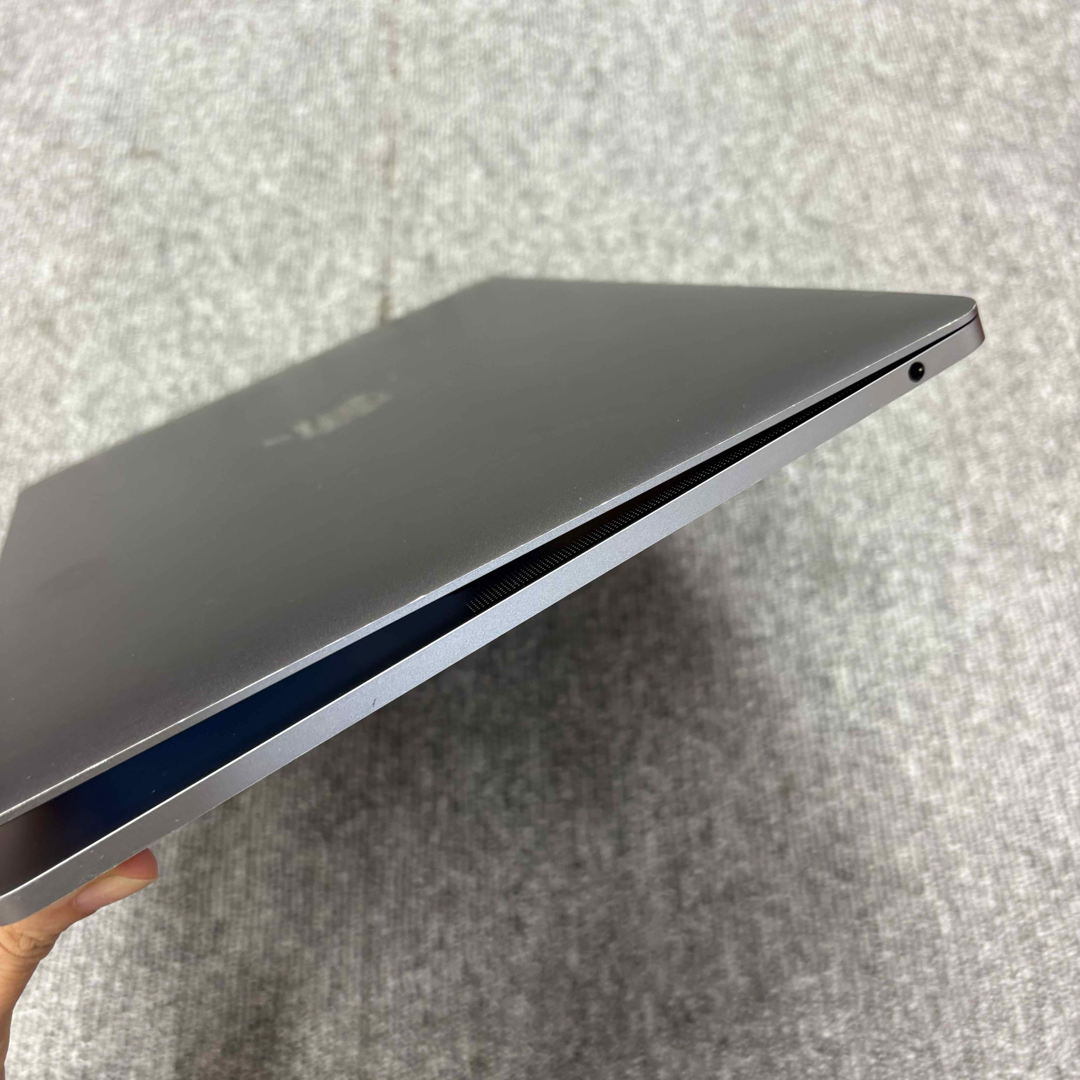 Apple(アップル)のMacBook Pro 13インチ i5/8GB/256G 2017年代 スマホ/家電/カメラのPC/タブレット(ノートPC)の商品写真
