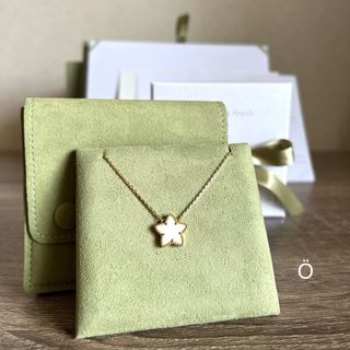 ヴァンクリーフアンドアーペル(Van Cleef & Arpels)のヴァンクリーフ＆アーペル  2008年 ホリデー限定 ラッキースター ペンダント(ネックレス)