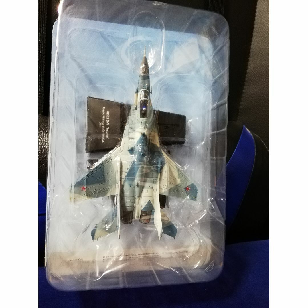 エアファイターコレクションVol.10 　 1/100 ロシア空軍 MiG-29 エンタメ/ホビーのおもちゃ/ぬいぐるみ(模型/プラモデル)の商品写真