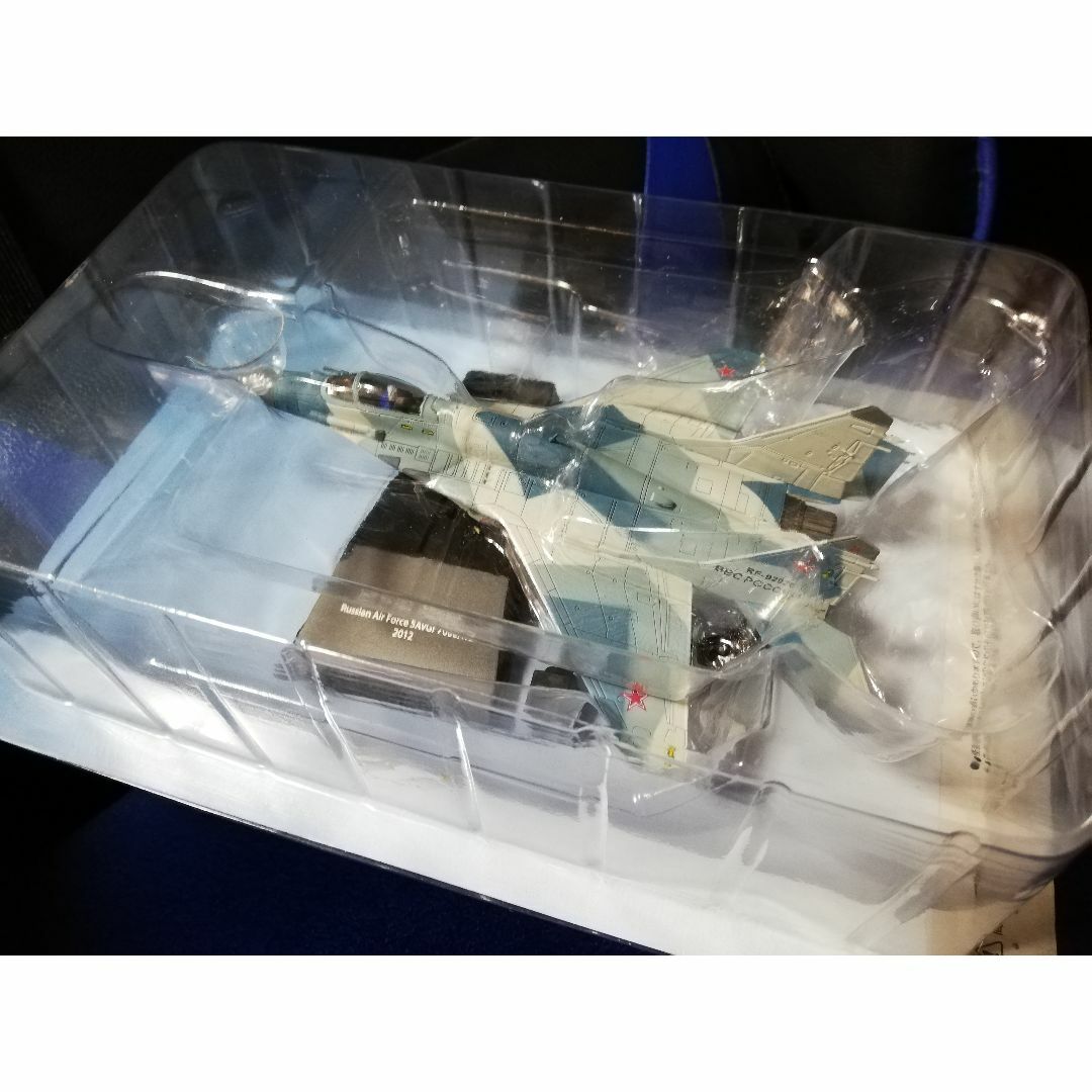 エアファイターコレクションVol.10 　 1/100 ロシア空軍 MiG-29 エンタメ/ホビーのおもちゃ/ぬいぐるみ(模型/プラモデル)の商品写真