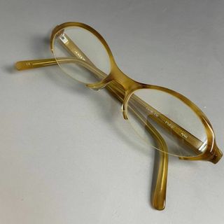 Oliver Peoples